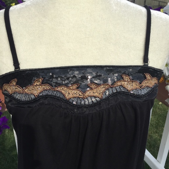 H & M Beautiful Beaded Top. size S - Picture 8 of 9